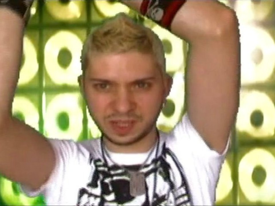 TheIv - Till The World Ends (Britney Spears cover)