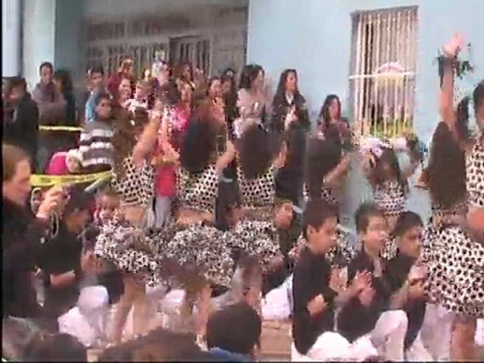 GOP FEVZİ ÇAKMAK İÖO  1- B SINIFI 23 NİSAN WAKA WAKA