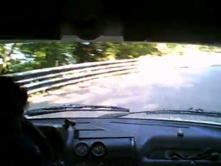 Chanaz  2011 esais 1 ,tete à queue !