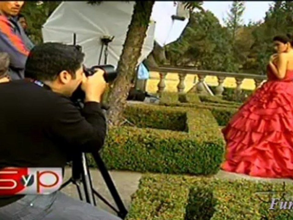 Maite Perroni en Especial People 50 + bellos (SyP)