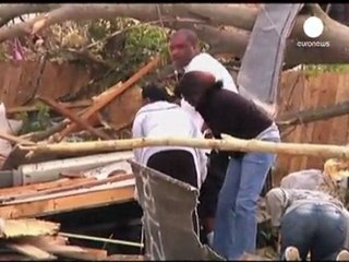 Obama to visit tornado ravaged Alabama