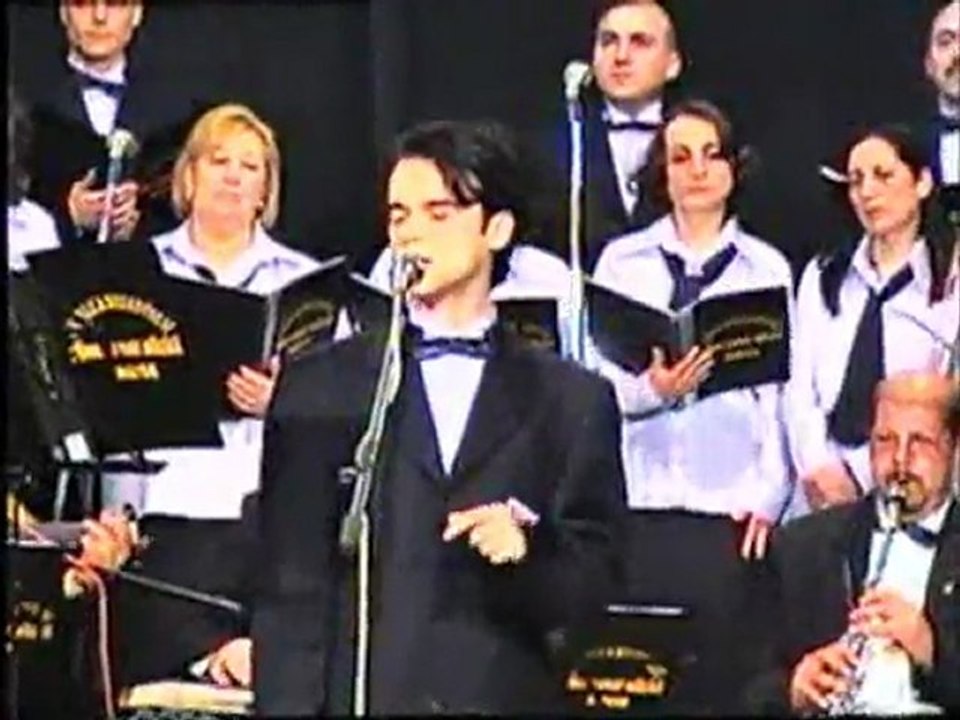 Yanakların Çiçektir - Kemal Orman