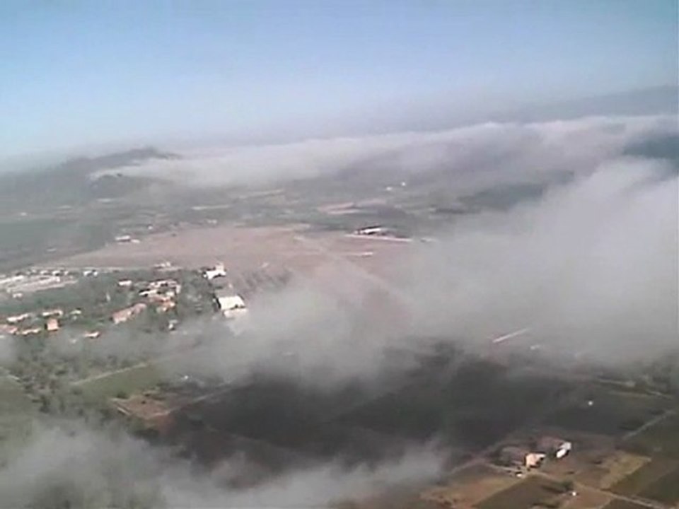 vol au dessus des nuages