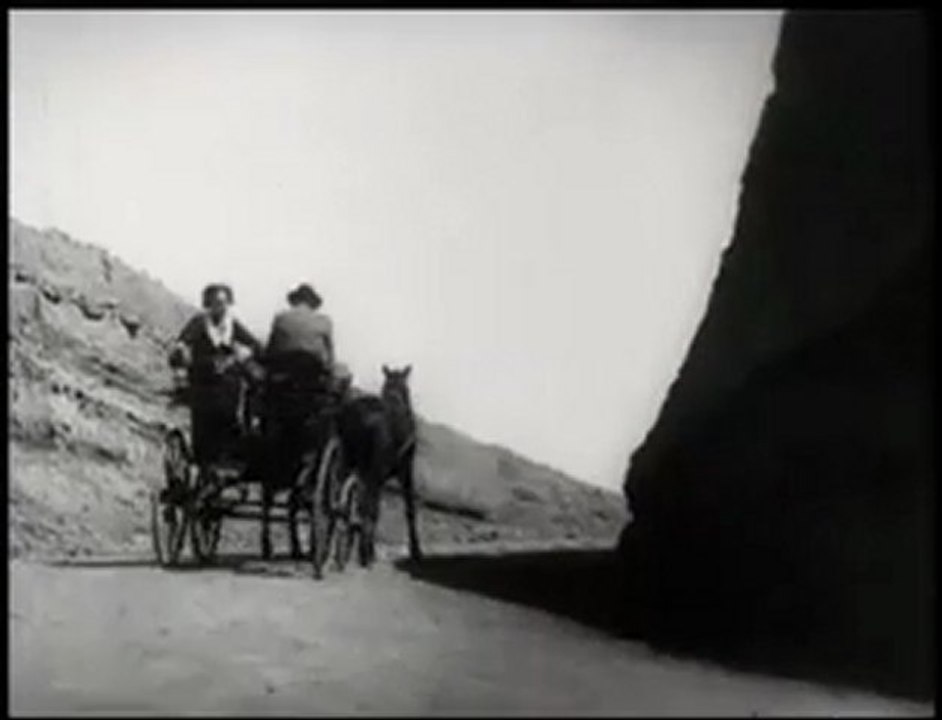 Ambitronix, nicolas becker, extrait cinéconcert Le fantôme qui ne revient pas, Les Ecrans de St Denis