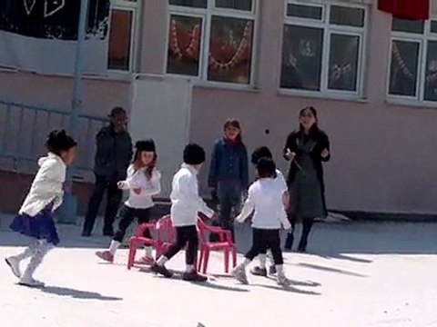 Ayvalı Köyü Şehit Cüneyt Akın İÖO. 23 Nisan 2011 (12)