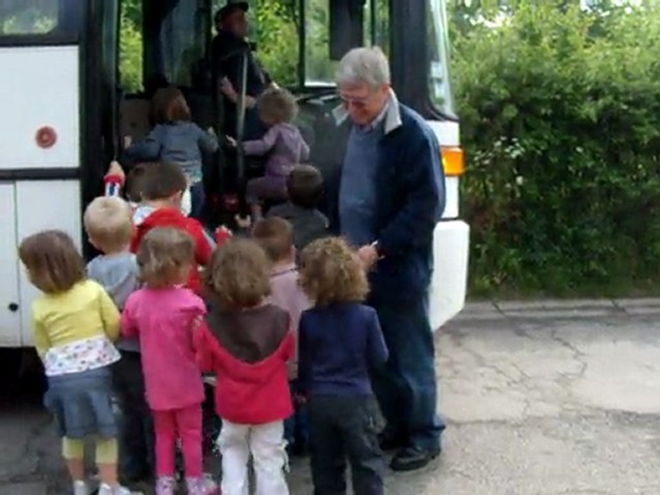 ♫♪ CE N EST QU 1 AU REVOIR ROBERT ♪♫