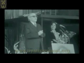 Muhsin Ertuğrul www.tiyatromuzesi.org