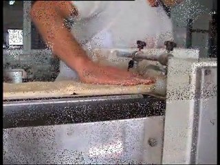 SARMAŞIK MAKİNA - Galeta ve Grisini Hamuru İşleme Makinesi/Automatic Grissini Divider and Moulder