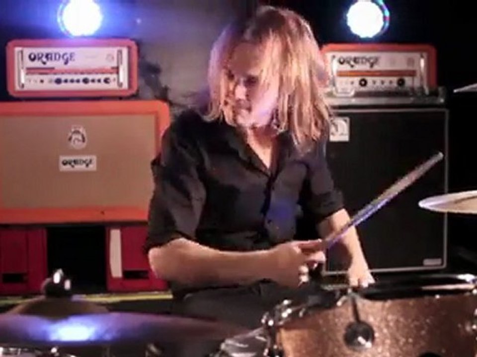 Wedding Bands and Cover Bands at www.warble-entertainment.com - Entertainment Agency Party Band The Indie Killers