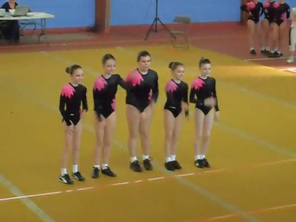 Eline Aerobic collège du bois d'aulnes [2]