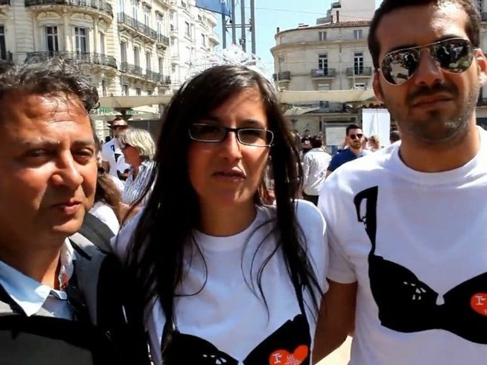 TVCAPU-seins nus-pour la lutte contre le cancer-