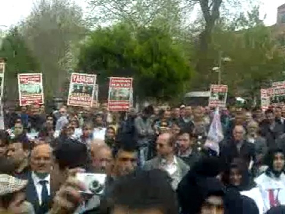 Abdurrahman Dilipak Başörtüsü Direnişçilerine Hitap Ediyor - Kocaeli