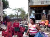 Reubican a nicaragüenses que vivían entre ruinas tras terremoto