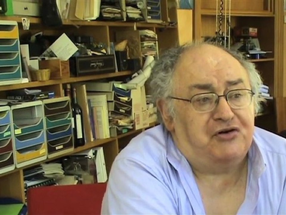 Roland Moreno, inventeur de la machine à tirer à pile ou face et de la carte à puce publie Victoire du Bordel Ambiant