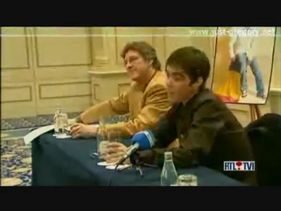 Hommage à Grégory Lemarchal "4 ans que tu es au Paradis Bel Ange..."