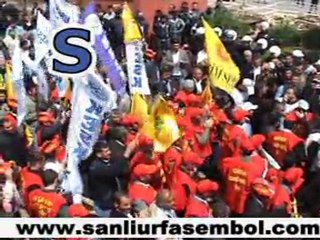 ŞANLIURFA'DA 1 MAYIS İŞÇİ BAYRAMI