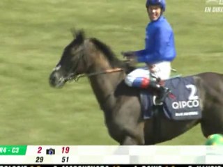 1000 Guineas Stakes 2011 / Blue Bunting (USA) L.Dettori / M.Al Zarooni / Godolpin.