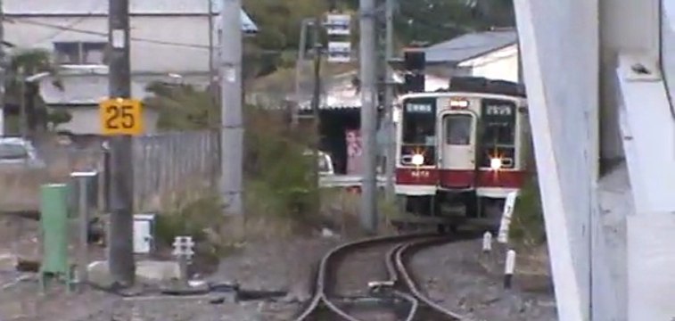 東武6050系　新高徳に到着