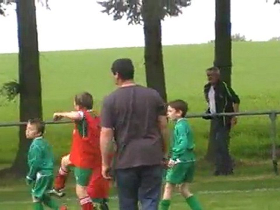 Plateau débutants de Le Pommereuil Challenge Roland Bourlet le 23/04/2011 Match 2