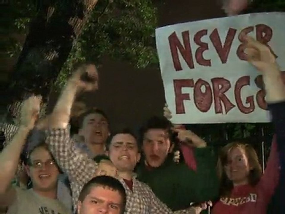 Estadounidenses celebran la muerte de Osama bin Laden