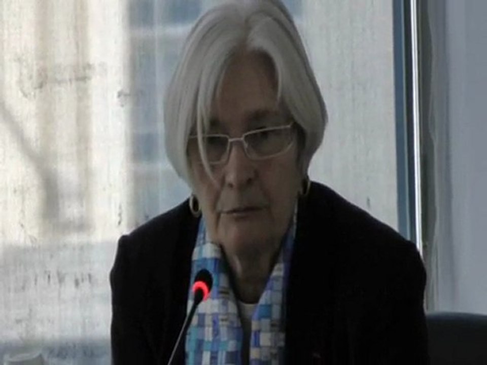 Convergence des politiques de prévention quel que soit l’âge : Me Dujay-Blaret (CNRPA), M.Barbier (APF) - conférence de presse cnsa le 27 avril 2011