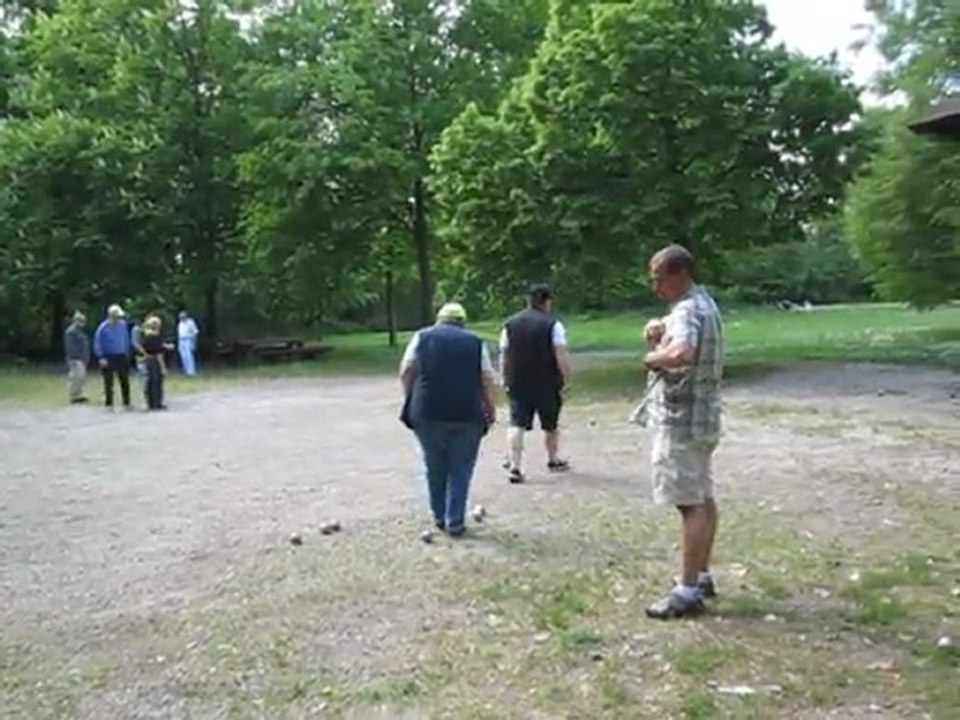 Voller Spiel-Platz Engelbergwiese in Leonberg