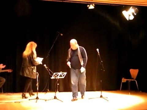 RECITAL POÉTICO EN LA PRE-PRESENTACIÓN DEL HIMNO- PATRONA DE VALENCIA- 23-3-2011