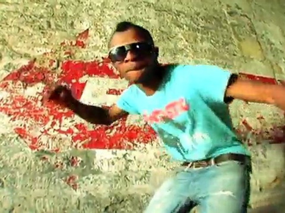 TOP CHRONO GUELOR DEZIRE FT VANS GUCCIMA (SELESAO) CLIP OFFICIEL