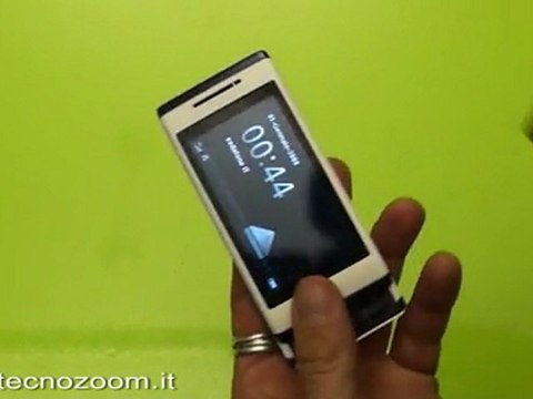 Sony Ericsson Aino: video preview pro e contro