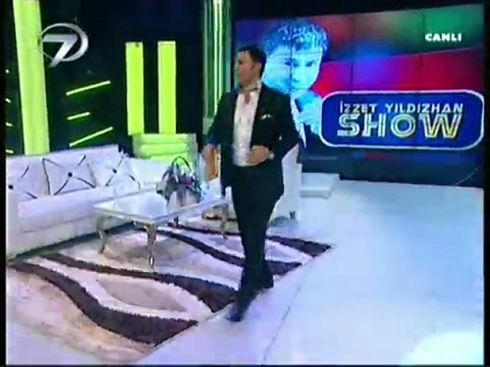 İzzet Yıldızhan - Hadi Hadi Yavrum Gel Bana