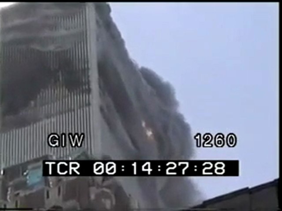 11 Septembre 2001 10h28 Vue Rare de L'Effondement de la Tour Nord