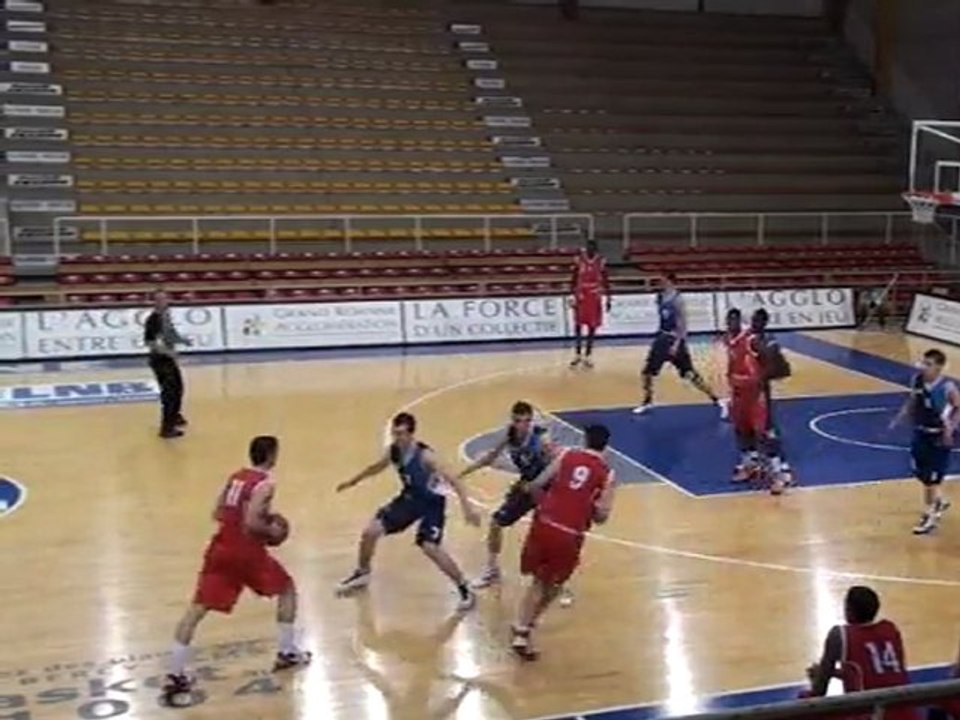 Roanne contre STB Le Havre Espoirs Pro A 30 avril 2011