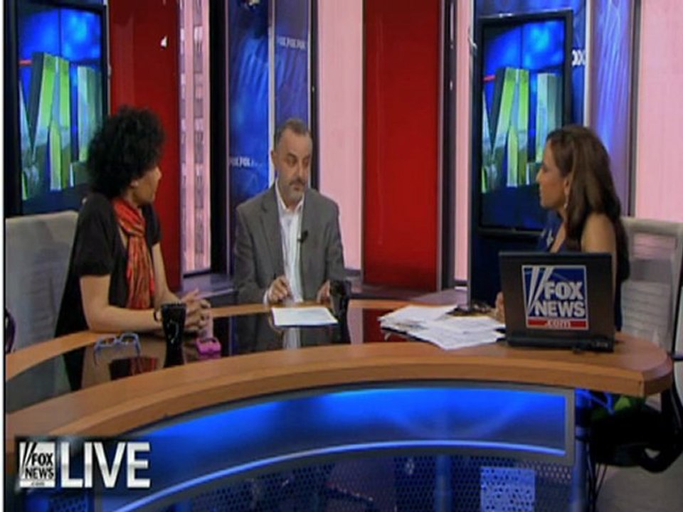 Eric Yaverbaum, CEO of Ericho Communications Discusses Abduction on Fox News Live