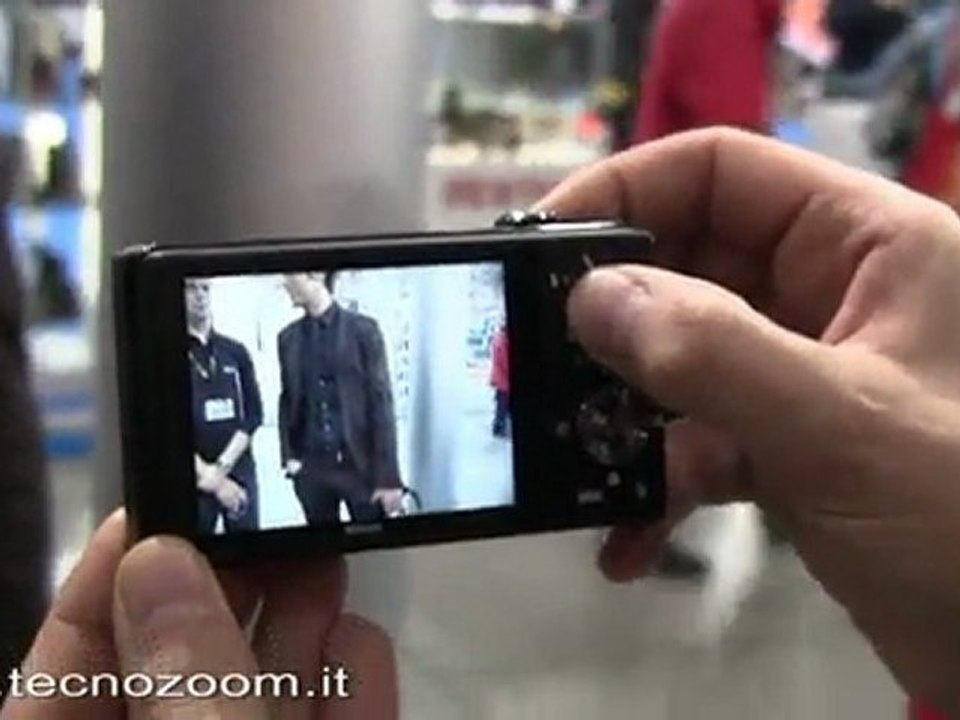 Nikon Coolpix S8000: video review al Photoshow