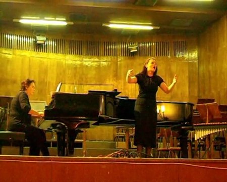 PANCHO VLADIGEROV OPERA YARIŞMASI, 1. ASUDE CEMRE İNCİ, 30 NİSAN 2011 BURGAZ-BULGARİSTAN