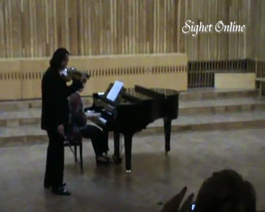 Gavrila Chis - concert pentru viola - Sighet (2 mai 2011)