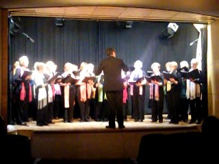 HIMNO-PATRONA DE VALENCIA- ESTRENADO POR LA CORAL: AMAS DE CASA TYRIUS-19-4-2011