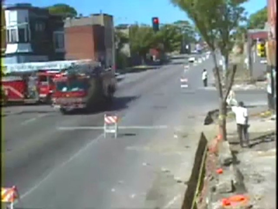 Tamponamento tra due camion dei pompieri