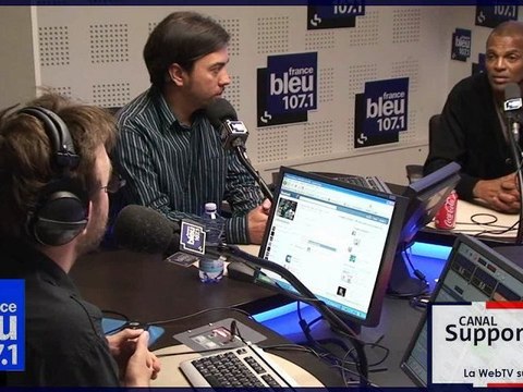 Tribune PSG avec Bernard Lama