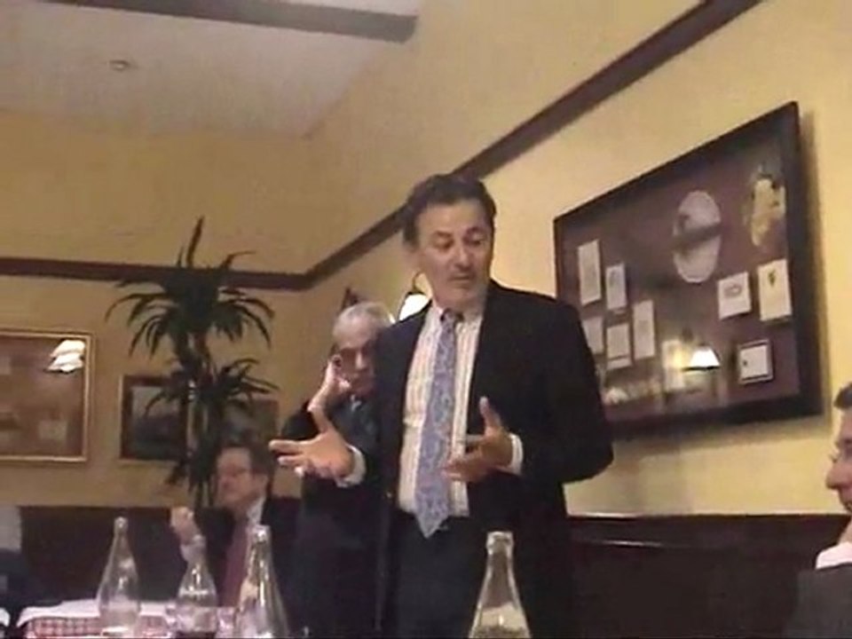 Débat avec la salle.