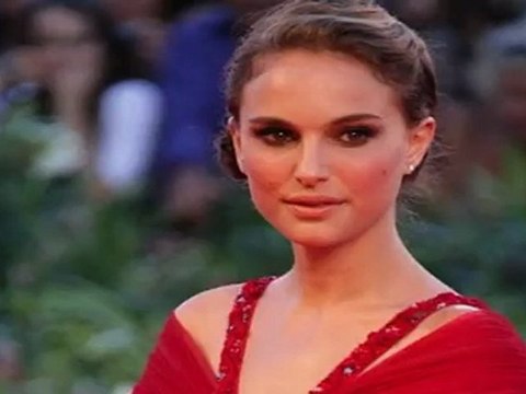 Rosie Huntington-Whiteley is Maxim's Hottest Girl