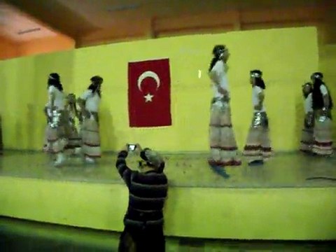 Çayırbağı İÖO Nisan Roman Dansı