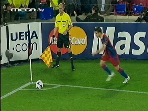 XAMENH EYKAIREIA GIA GOAL ME KEFALIA APO TON BUSQUETS