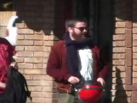 Justin Bieber and Zach Galifianakis' Internet Connection