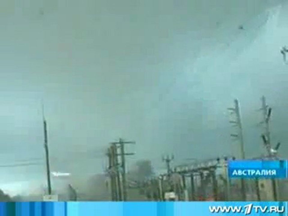 Торнадо,Австралия,май2011/Tornado Australia,May2011(strangeworlds.at.ua)