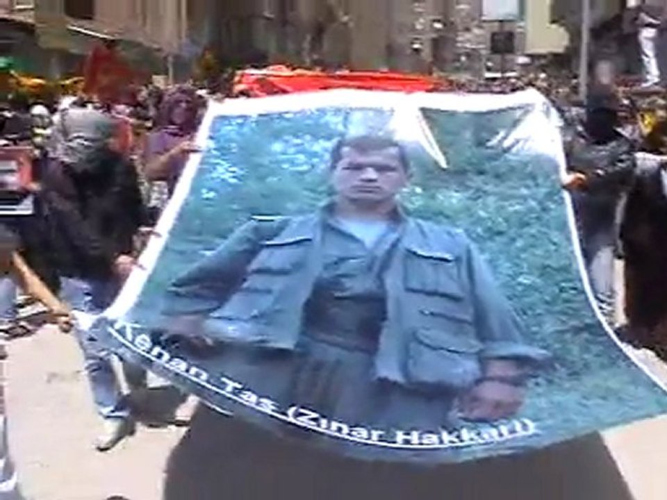 PKK'li Kenan Taş defnedildi