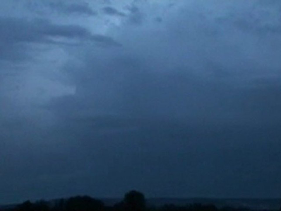 Troisième orage  du vendredi 29 avril 2011