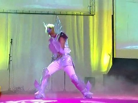 Cosplay Solo TGS Ohanami 2011 13/14 Yoga (Saint Seiya)