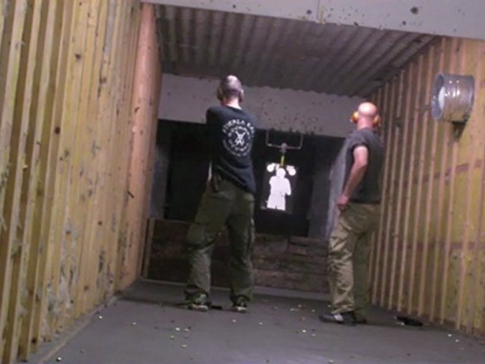 tir au mossberg 500 et glock 19 en binome + knife kill