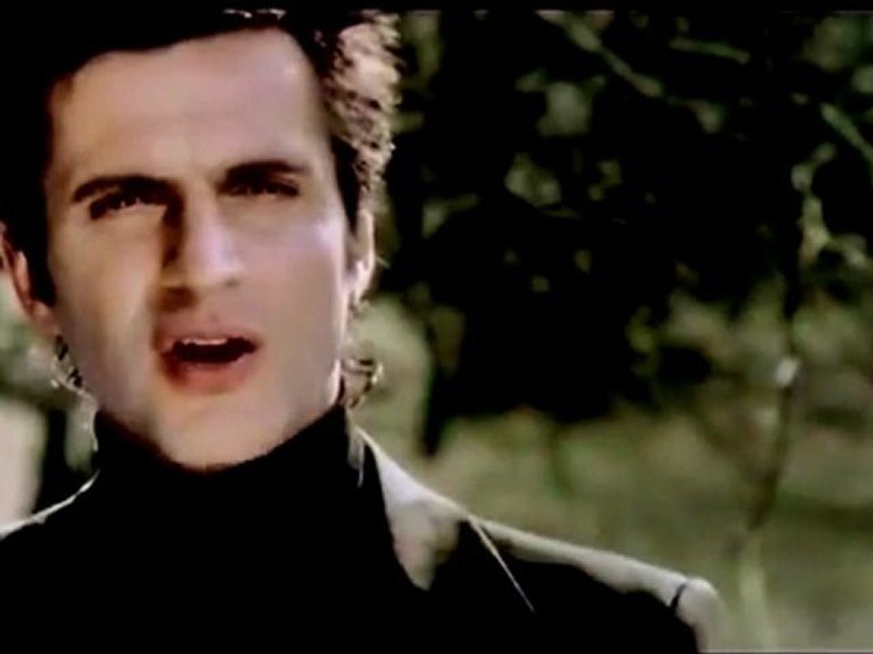 Teoman - Love Crumbles ( Aşk kırıntıları )